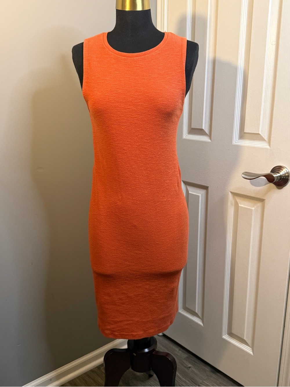 Zara Women’s Orange Textured Sleeveless Bodycon Midi Dress Size Large Stretch